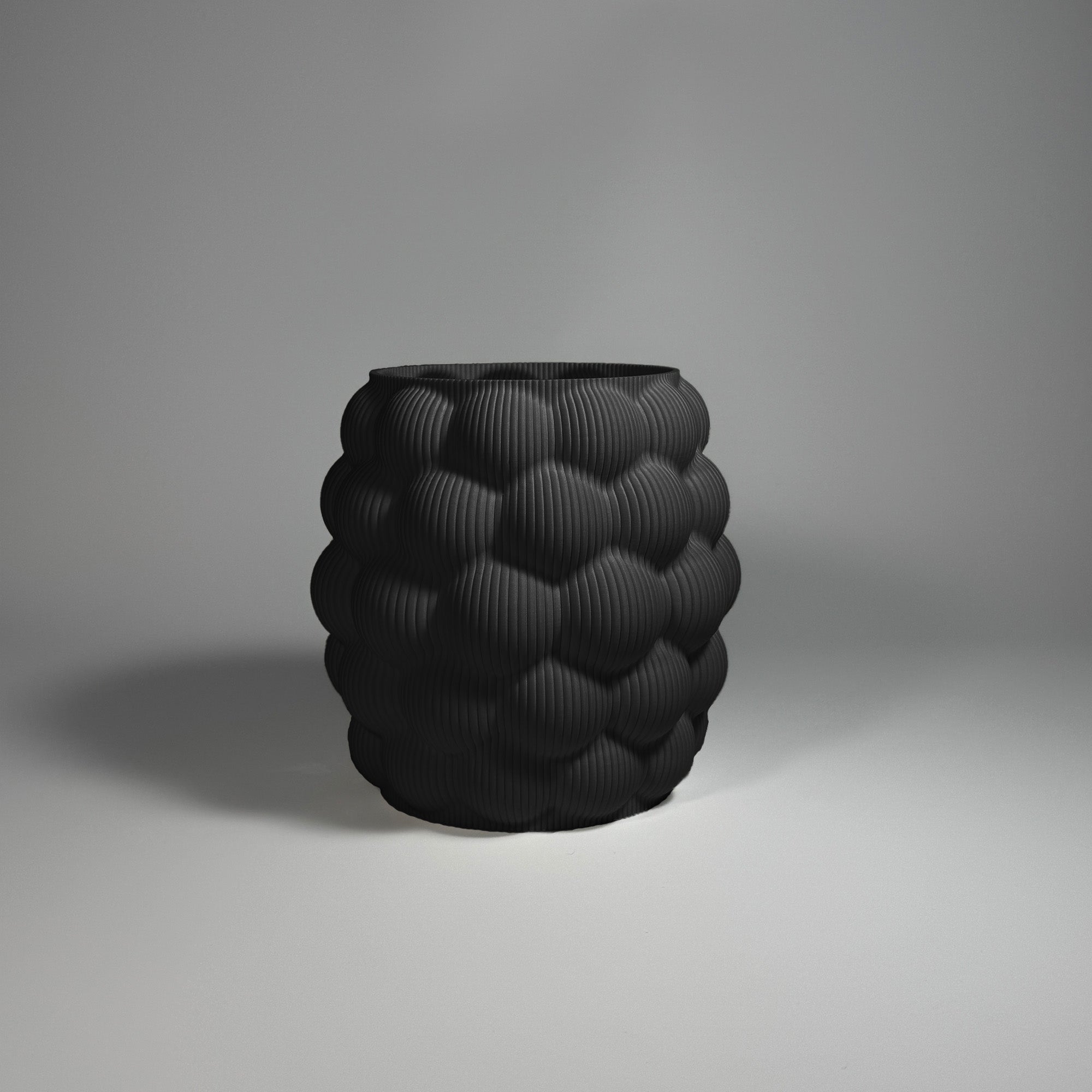 Kowafat - Yagoda Vase - Midnight Black / H 15cm - 24.95 € - Art de Vivre - www.artdevivre.store