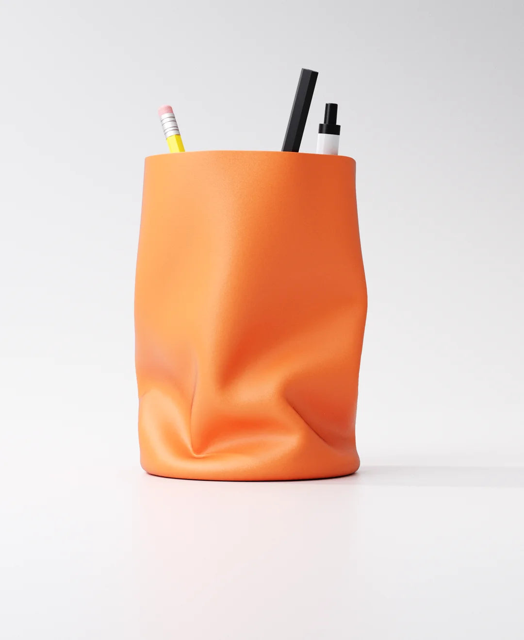 Crumple Pen Holder