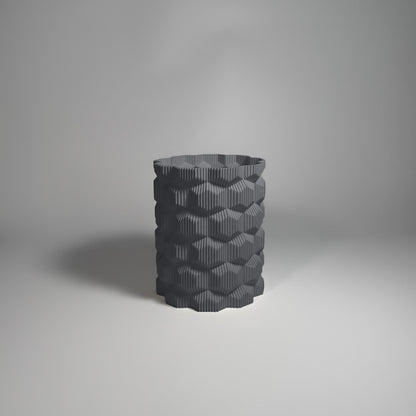 Kowafat - Cubee Vase - Urban Grey / H 15cm - 19.95 € - Art de Vivre - www.artdevivre.store