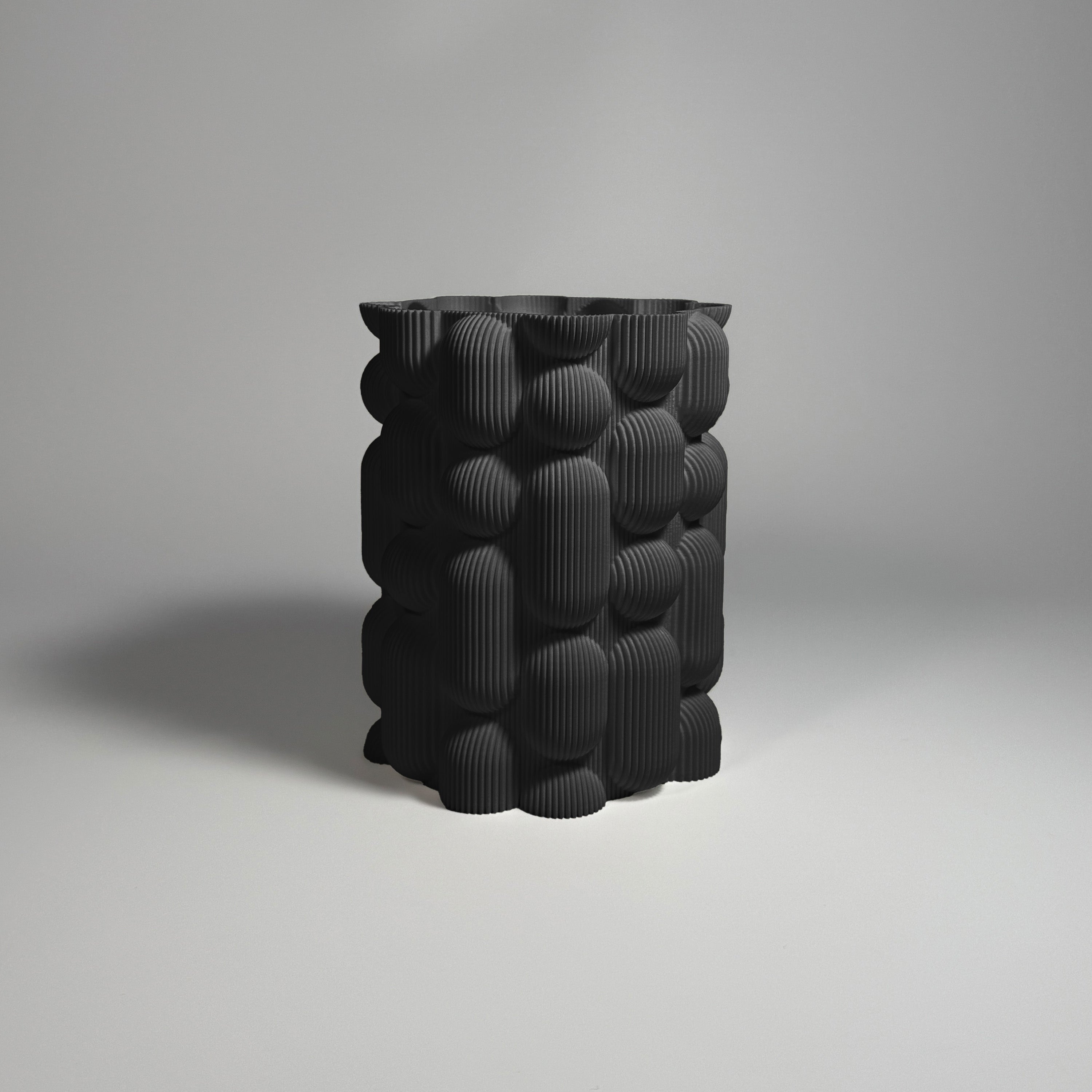 Kowafat - Lava Vase - Midnight Black / H 15cm - 19.95 € - Art de Vivre - www.artdevivre.store