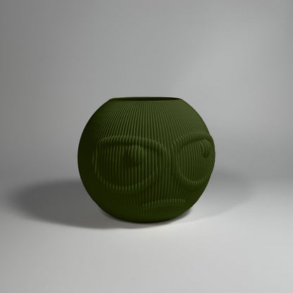 Kowafat - Suspicous Dude - Olive / H 15cm - 29.95 € - Art de Vivre - www.artdevivre.store