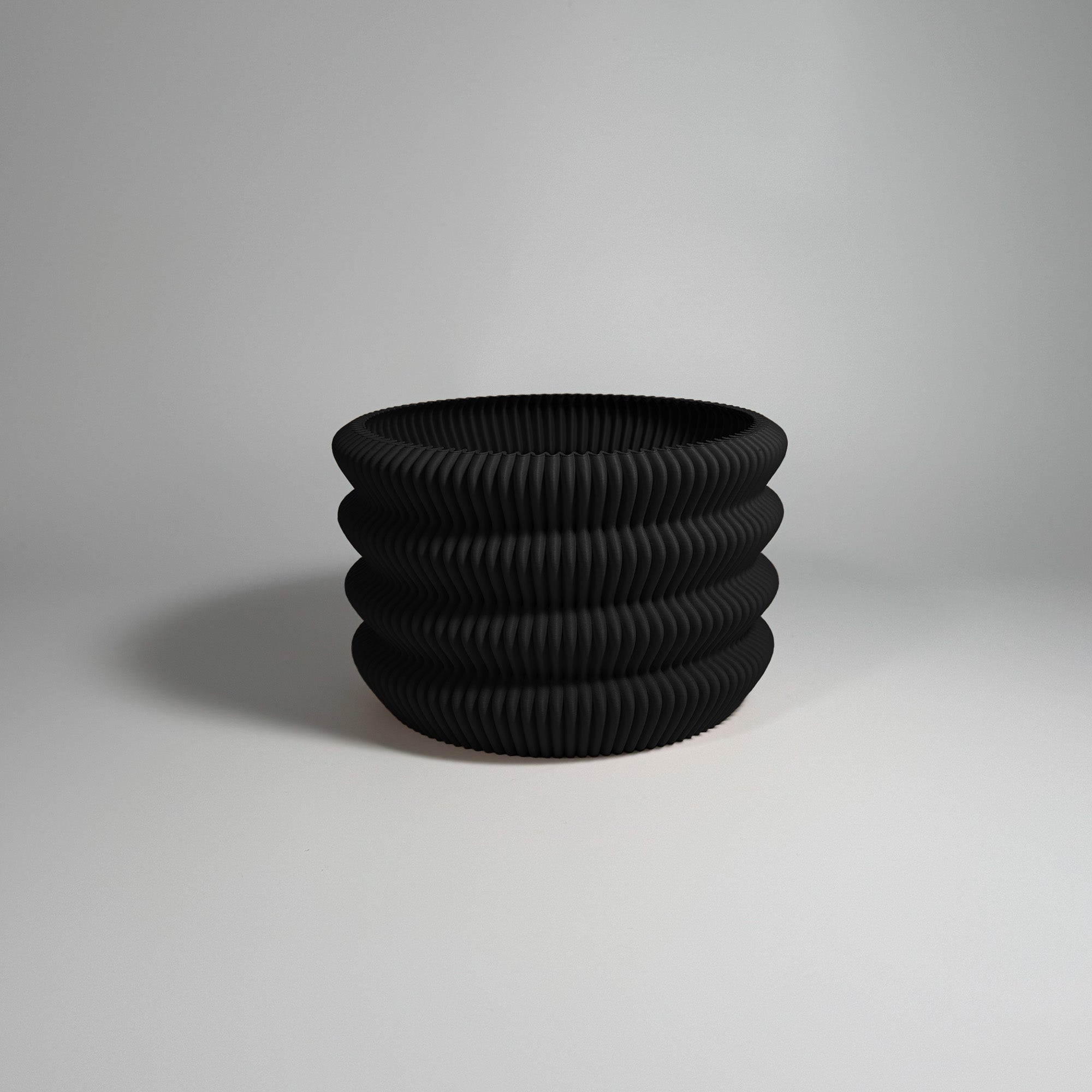 Lu Cop - Capri Pot - Midnight Black / H 8cm - 14.95 € - Art de Vivre - www.artdevivre.store