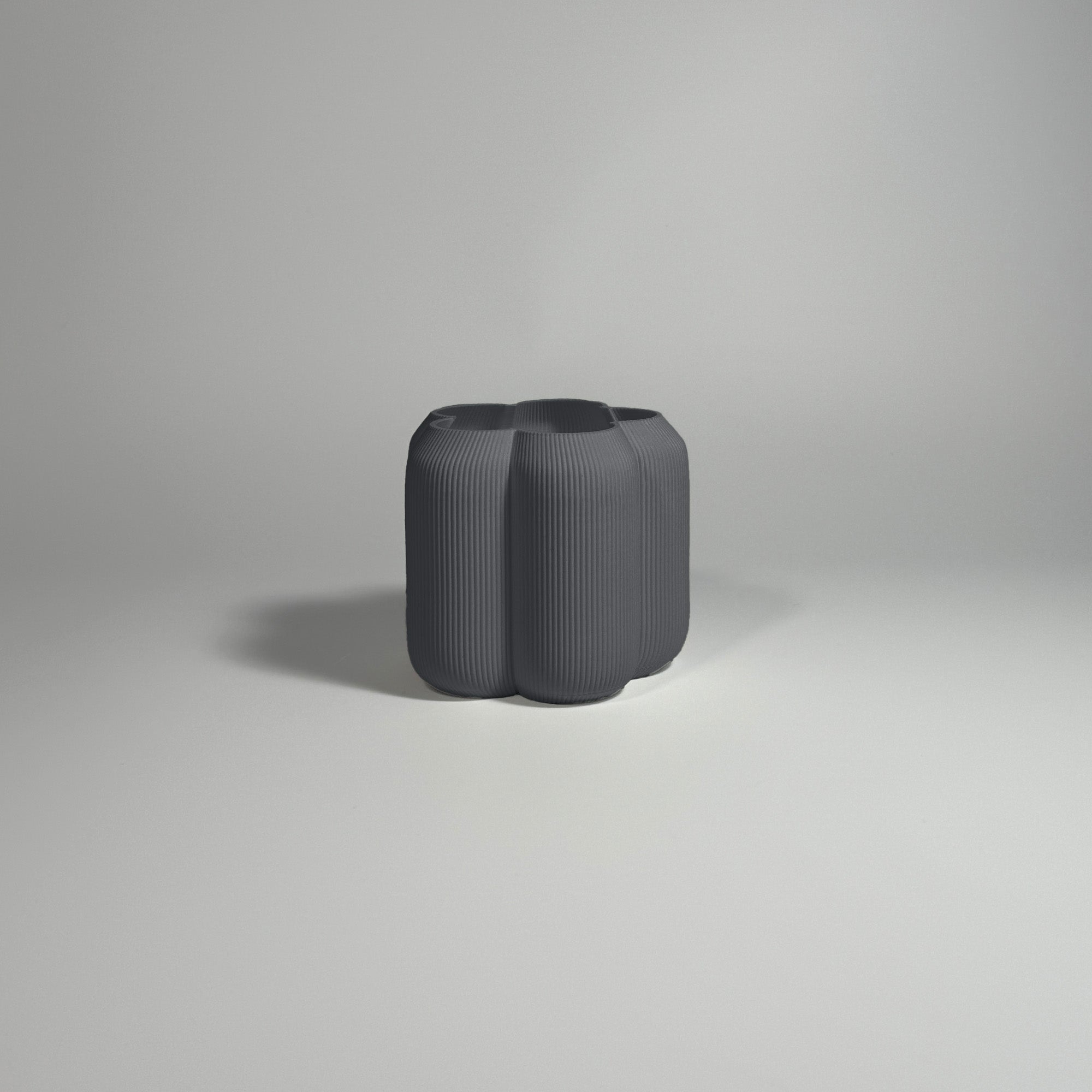 Lu Cop - Caribe Pot - Urban Grey / H 9cm - 14.95 € - Art de Vivre - www.artdevivre.store