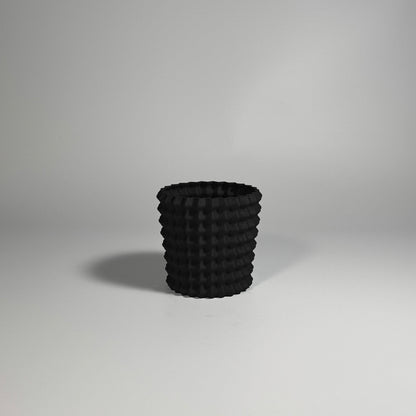 Lunfardo - Pina Pot - Midnight Black / H 9cm - 14.95 € - Art de Vivre - www.artdevivre.store