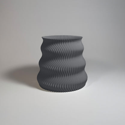 Lunfardo - Vulca Pot - Urban Grey / H 9cm - 14.95 € - Art de Vivre - www.artdevivre.store