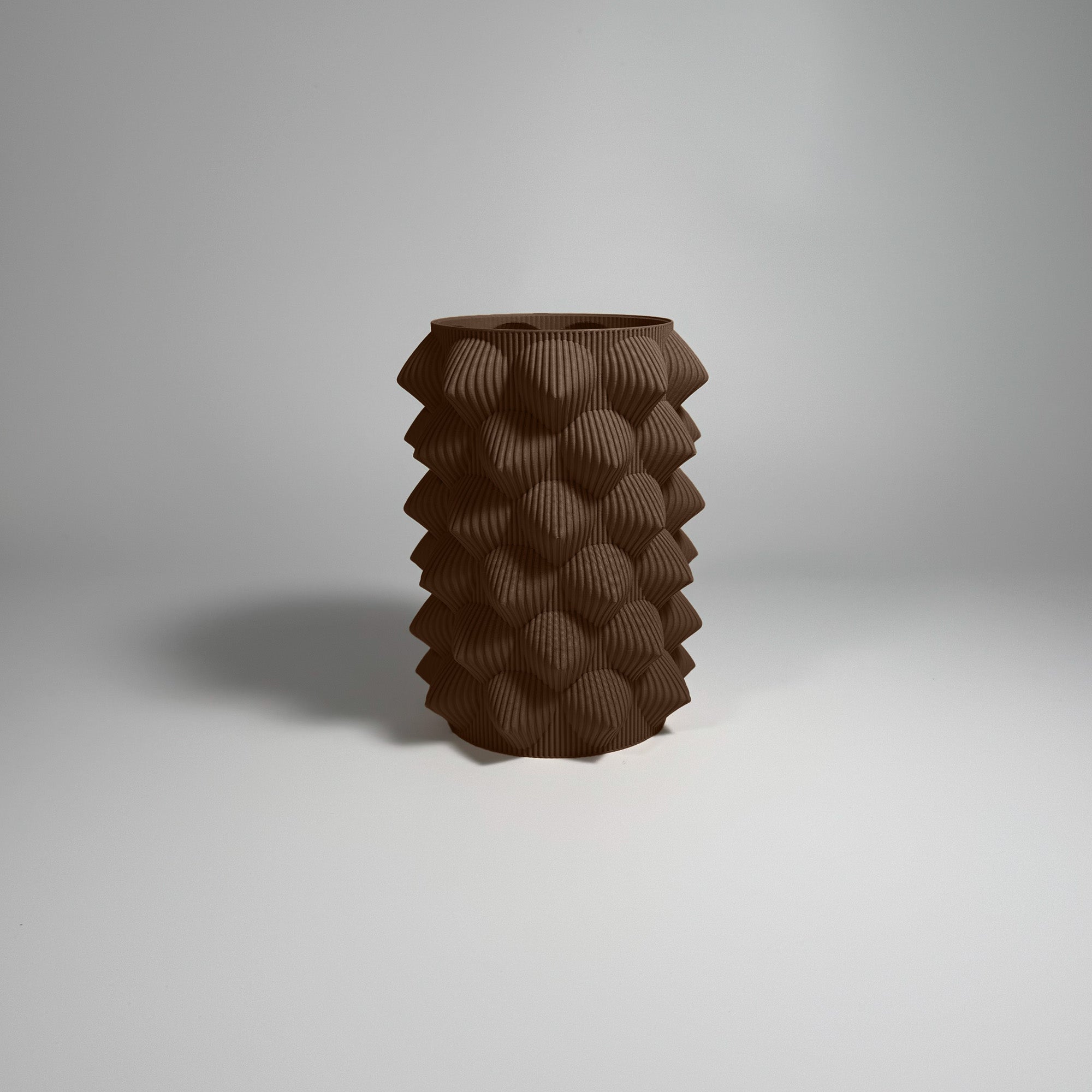 Kowafat - Pine Vase - Espresso / H 18cm - 19.95 € - Art de Vivre - www.artdevivre.store