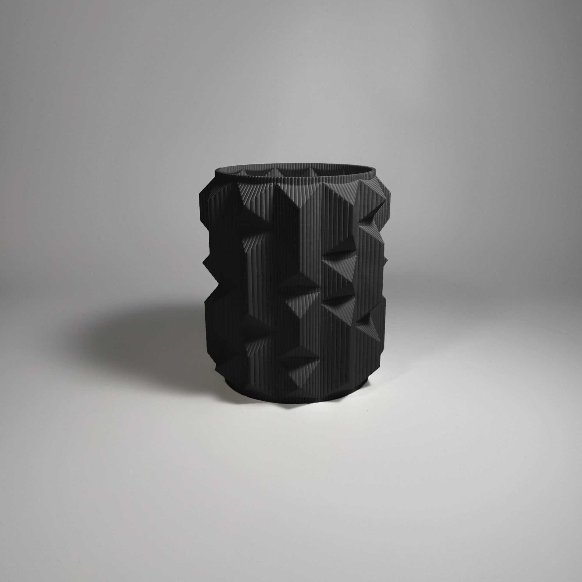 Kowafat - Prisma Vase - Midnight Black / H 15cm - 24.95 € - Art de Vivre - www.artdevivre.store
