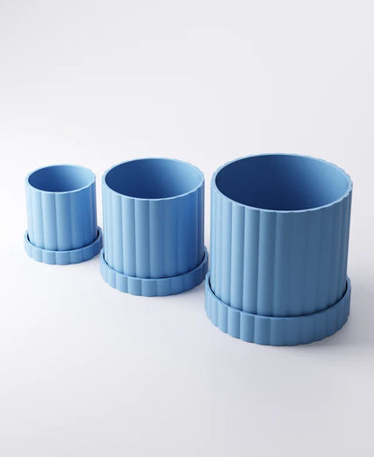 Large Ridged Pot