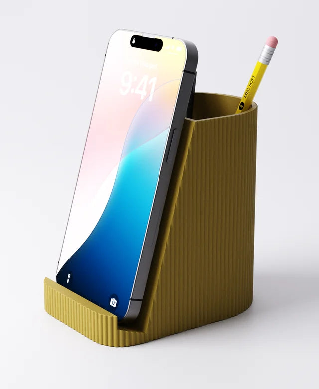 Stiftehalter mit Handyhalterung