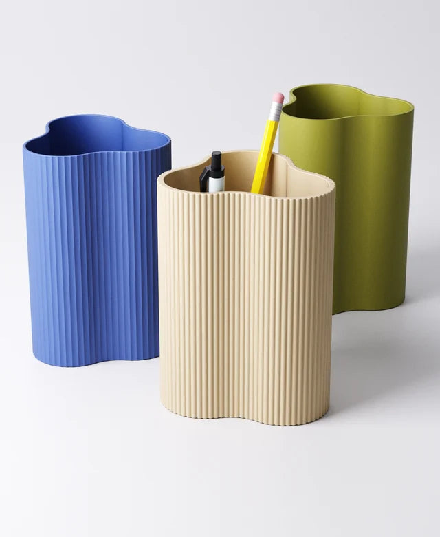 Wavy Stiftehalter