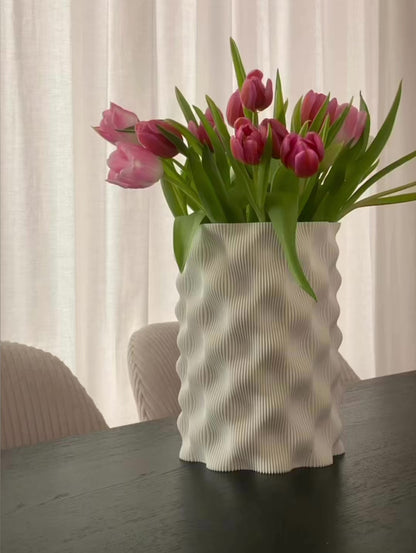 Cosin Vase